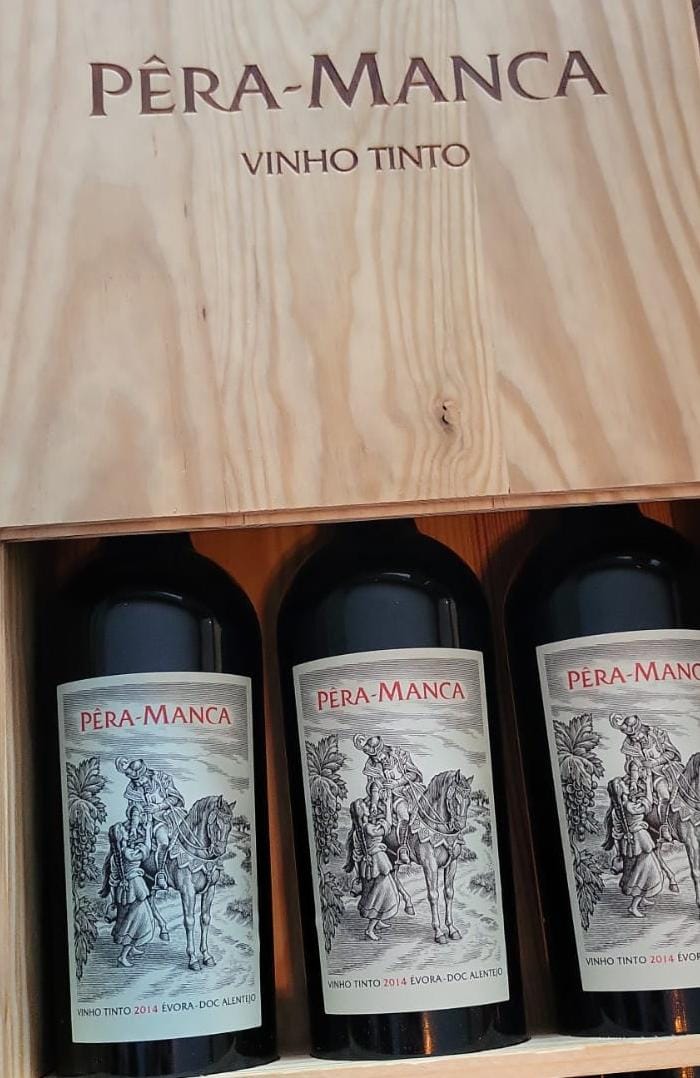 Afbeelding van wijn in luxe verpakking